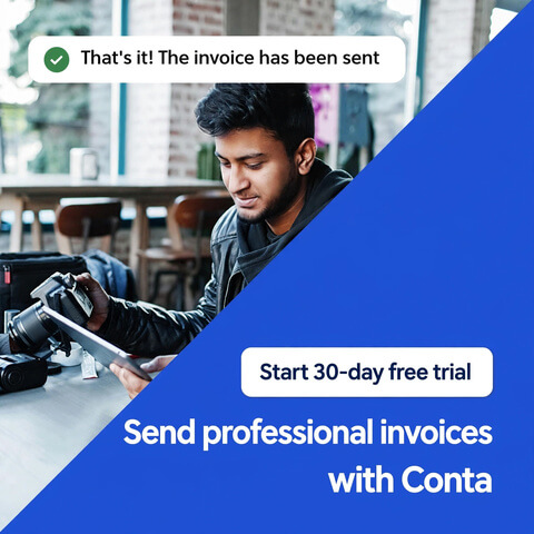 A young photographer making an invoice with invoicing software Conta