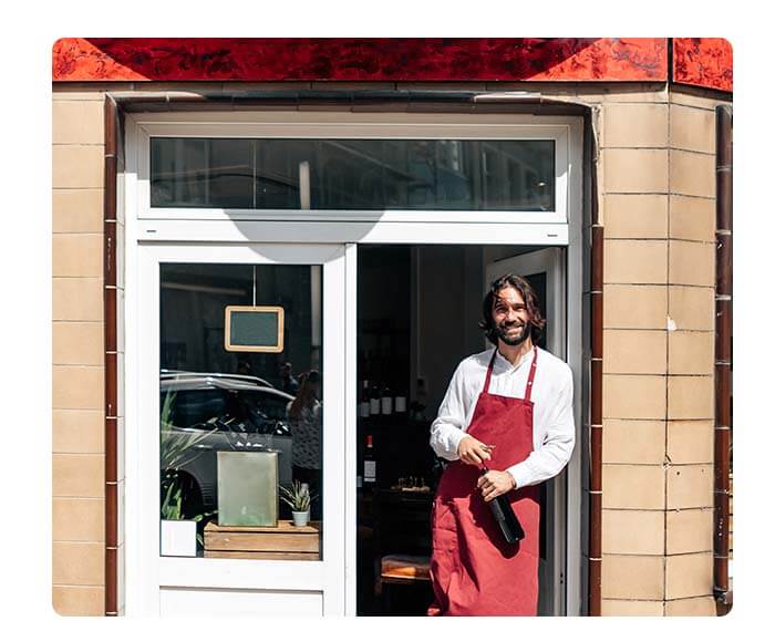 Who has to register for GST?